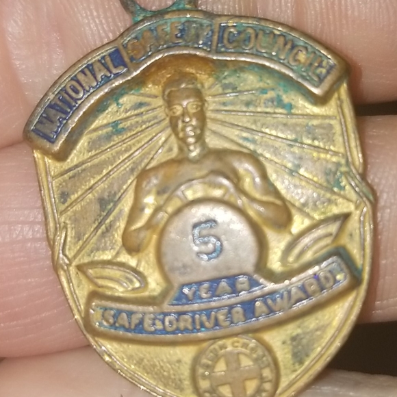 Charm - Picture 3 of 3